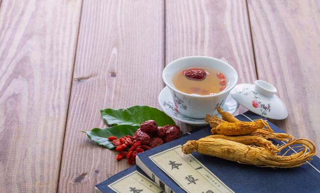 黄豆红枣核桃仁枸杞能一起打豆浆吗-黄豆核桃红枣枸杞豆浆的功效与作用、黄豆枸杞核桃仁红枣的功效和作用 -黄豆枸杞核桃仁红枣的功效网